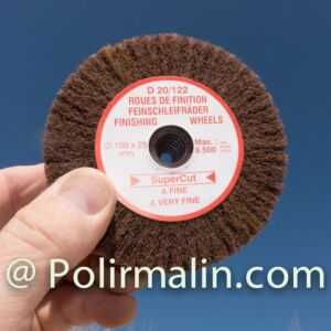 ROUE DE FINITION EN NYLON ABRASIF AVEC ALÉSAGE CONIQUE 100 X 25 X 16/6 MM